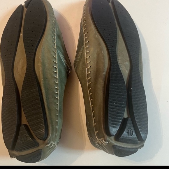 Pikolinos Embroidered Leather Driving Moccasins in Sz 41 or U. S. 10.5/11 - Picture 8 of 10